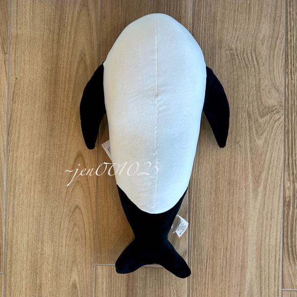 Pillowfort Orca Weighted Plush Throw Pillow Black/White - Picture 8 of 9